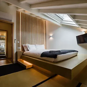 - Japonesa & Ryokan